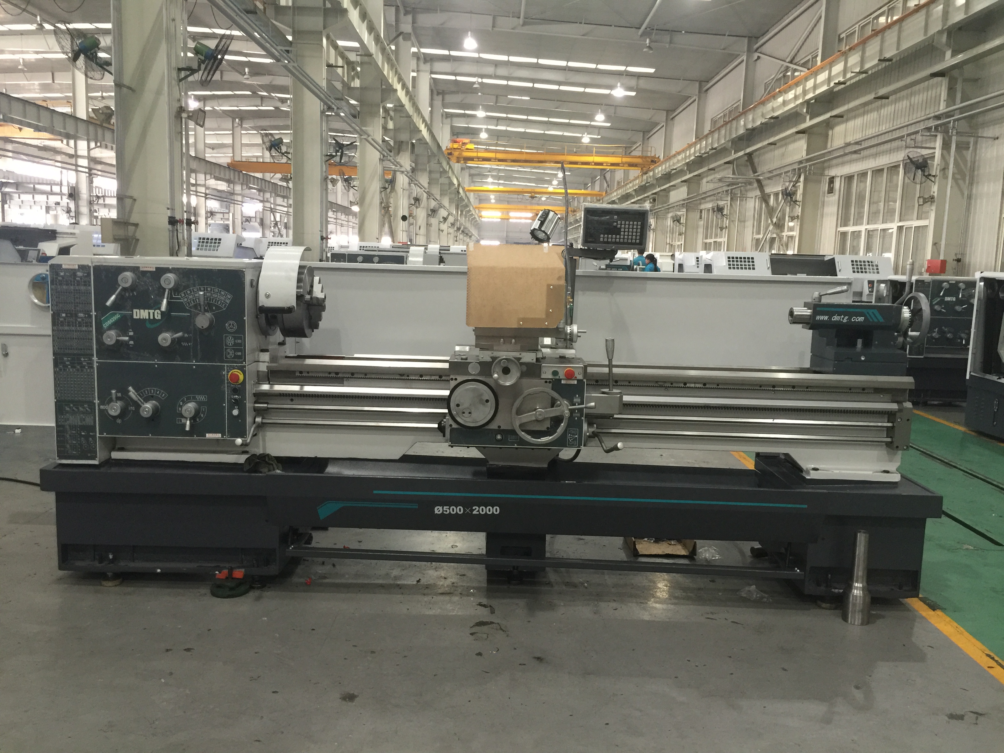 Torno horizontal Torno de metal convencional CDS6250C