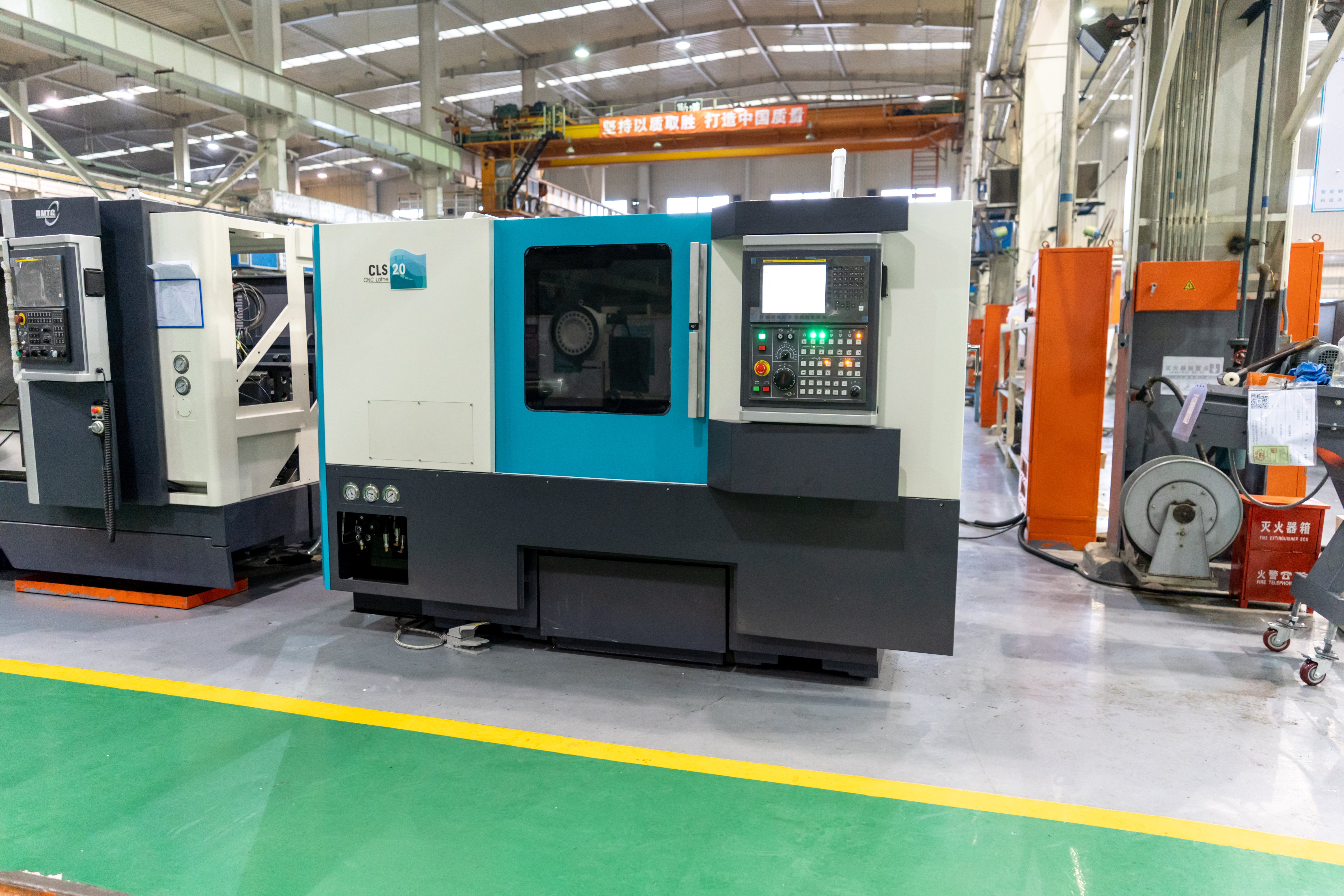 Máquina de torno CNC de cama inclinada CT-40